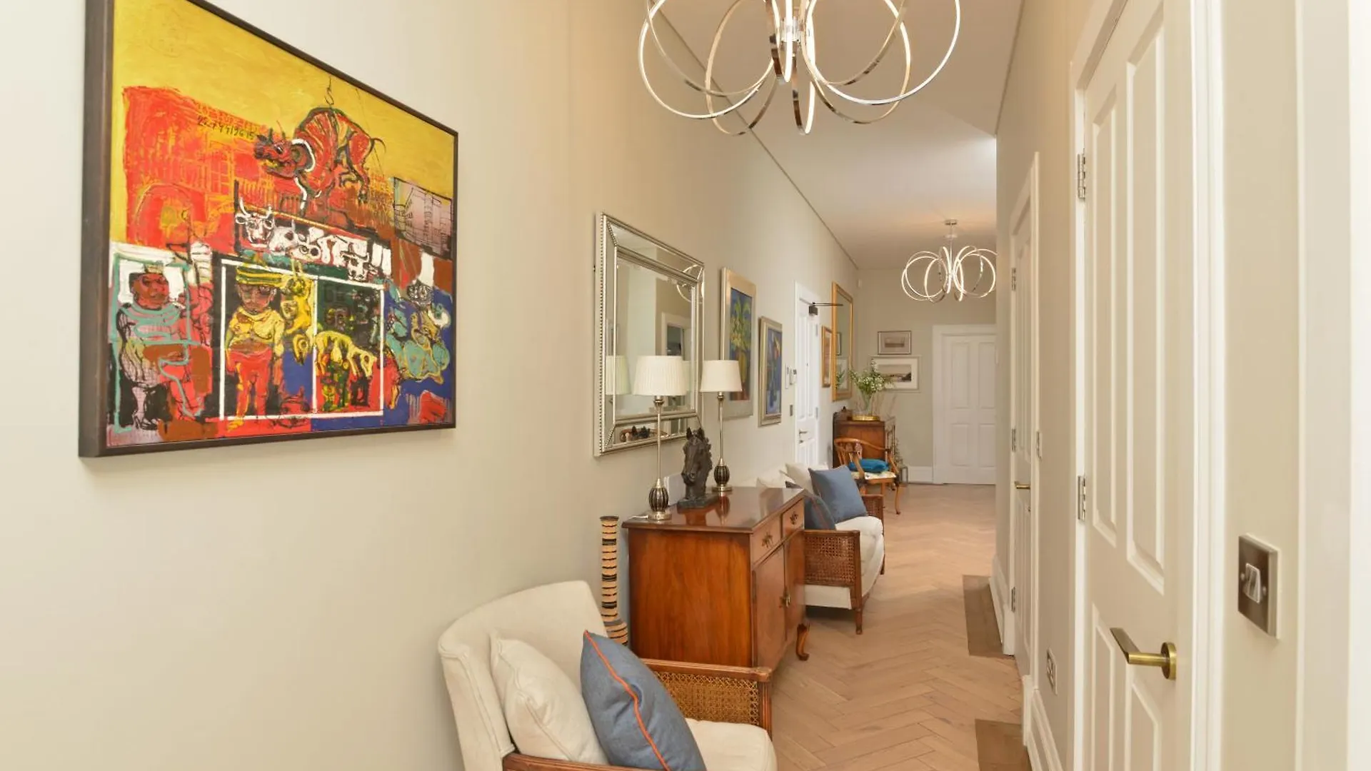 Guest house Apartment 1 24 Cathedral Yard Cathedral View Exeter